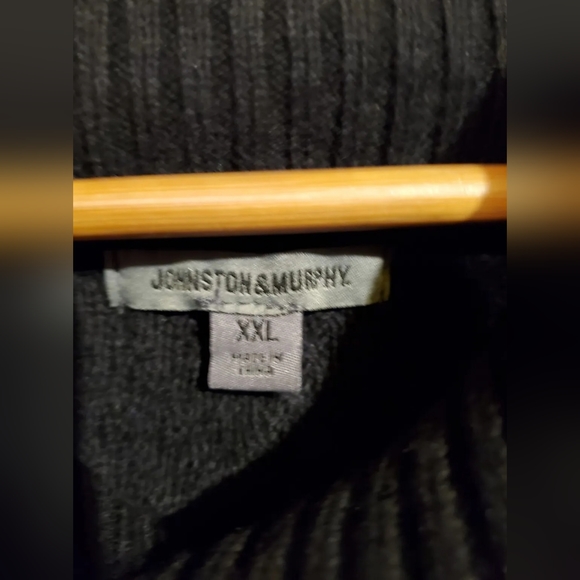 Johnston & Murphy Men's Black Sweater - Picture 2 of 4